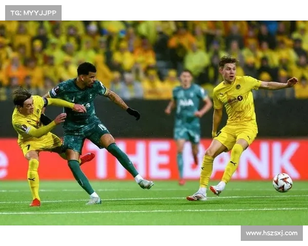 欧冠与欧联第三名之争激烈对决精彩瞬间回顾