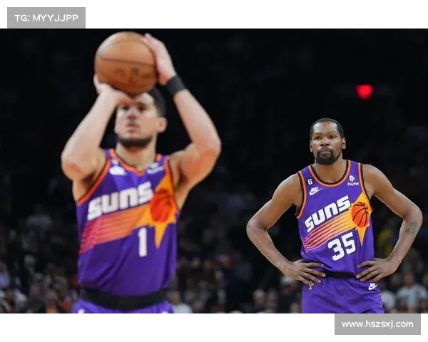 布克职业生涯最佳比赛回顾：从历史之夜到惊艳表现的全景解析